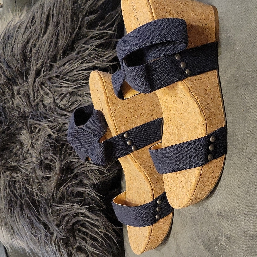 Lucky brand studded wedges 😍😍 - Picture 2 of 8